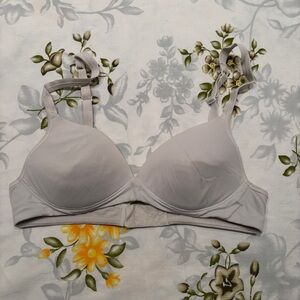 Warners Size 34A White Bra
